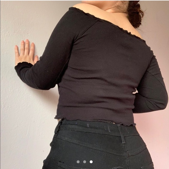 FOREVER 21 OFF THE SHOULDER TOP - Picture 3 of 3